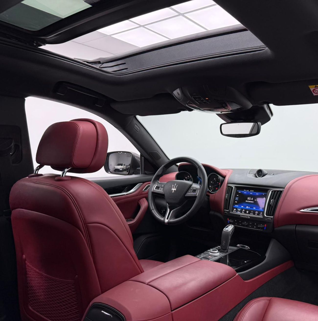 Maserati Levante Std 3.0L (350 HP) 2020 Maserati Levante Q4, Warranty, Full Maserati Service History, Excellent Condi