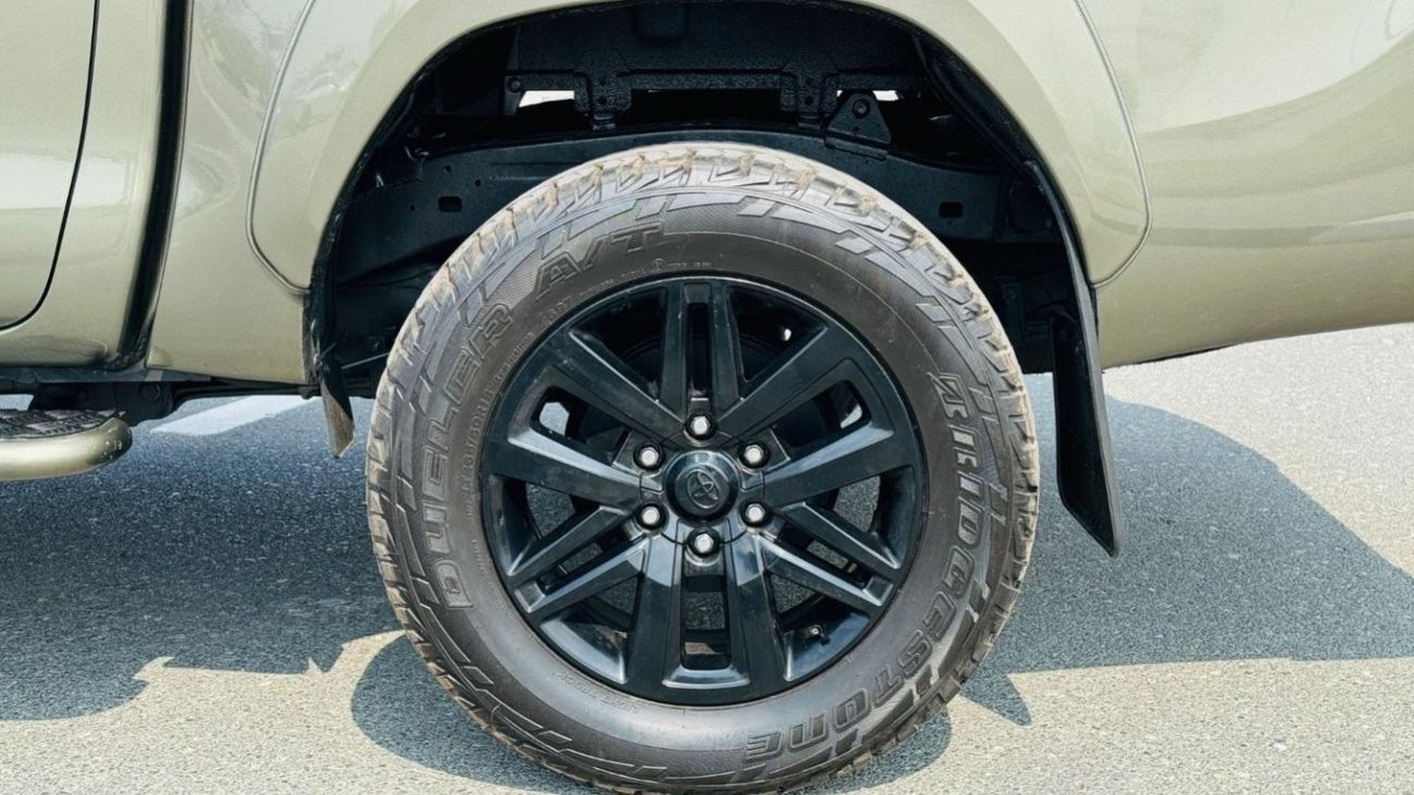 Toyota Hilux PREMIUM BULL BAR INSTALLED | ROOF MOUNTED LED STRIP LIGHTS | BLACK INTE