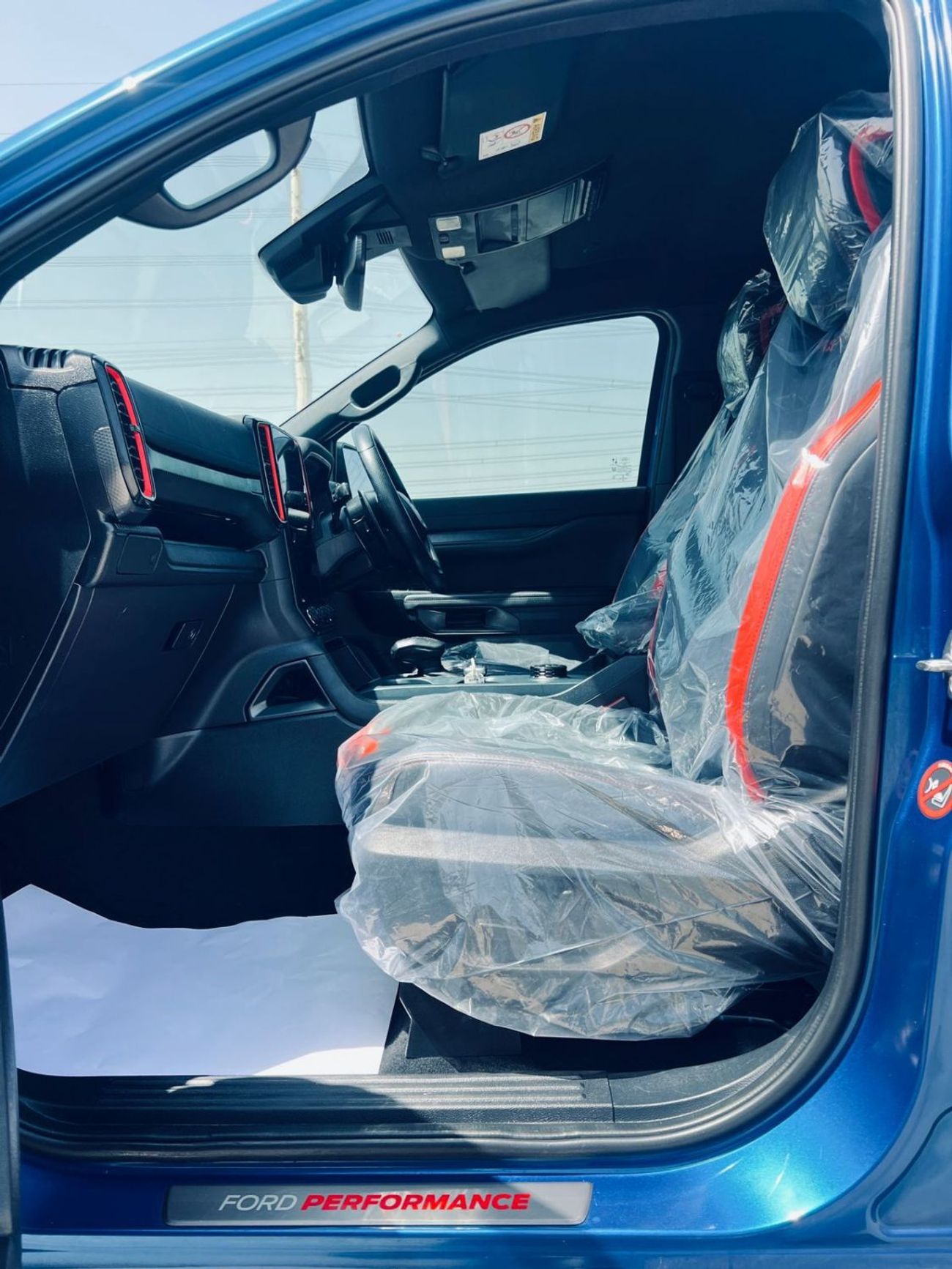 Ford Ranger Raptor PETROL ENGINE 3.0 LITER ,RIGHT HAND DRIVE ,AUTOMATIC GEAR ,PUSH START