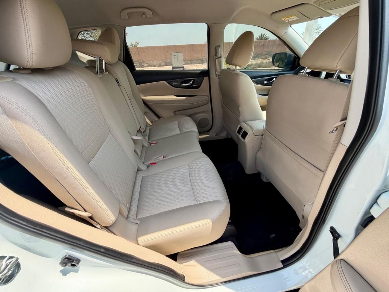 نيسان إكس تريل S 770-Monthly l GCC l 5 Seater, Cruise, Camera, GPS l Accident Free