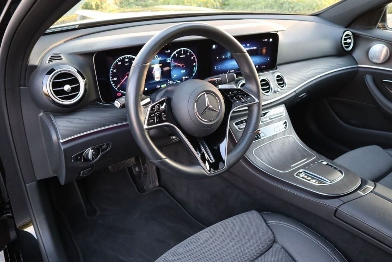 Mercedes-Benz E300 V4 Dizal Elactric