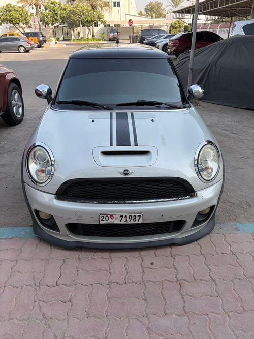 ميني كوبر إس STD