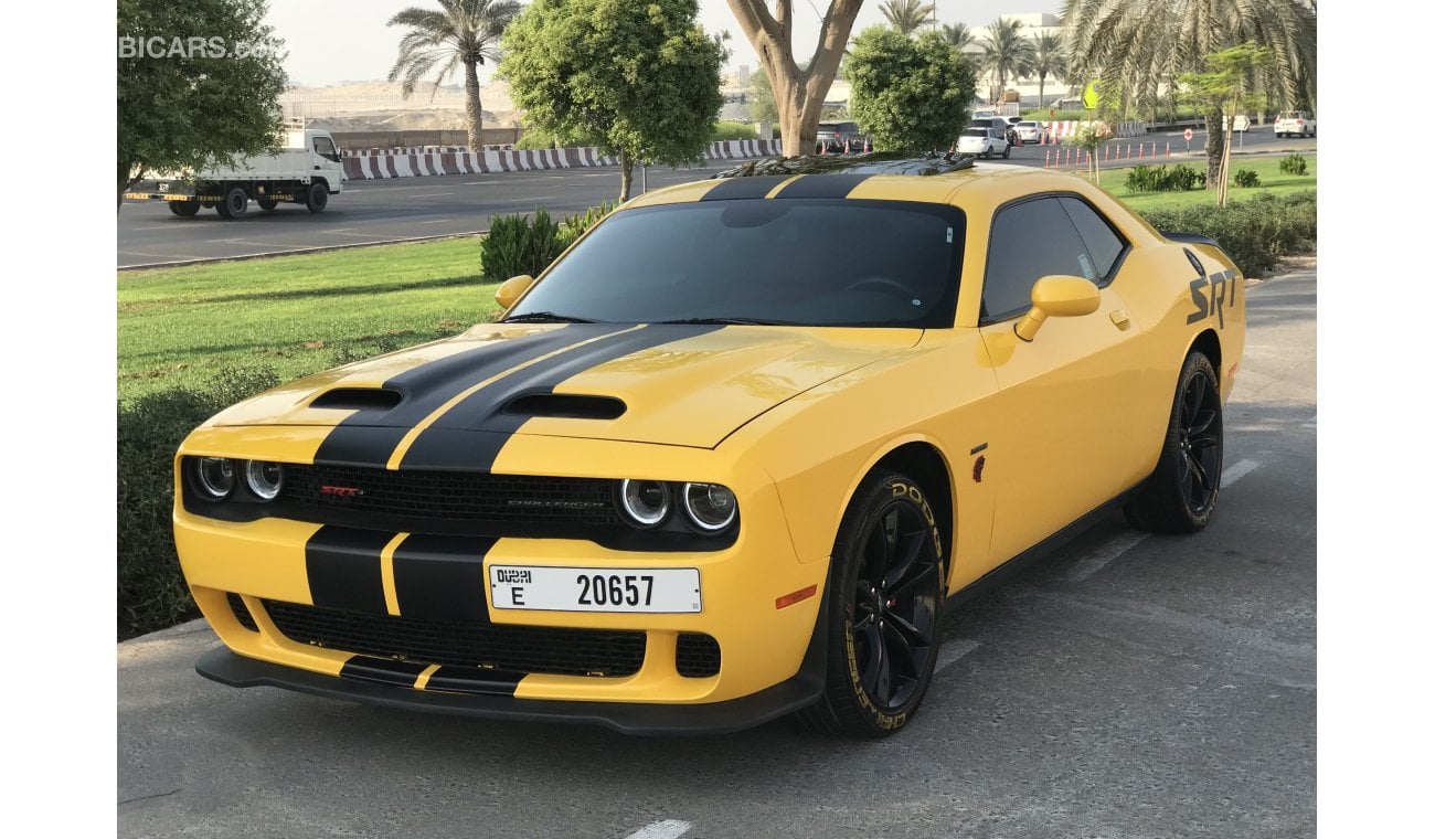 دودج تشالينجر Dodge Challenger R/T 5.7L Hemi fully loaded