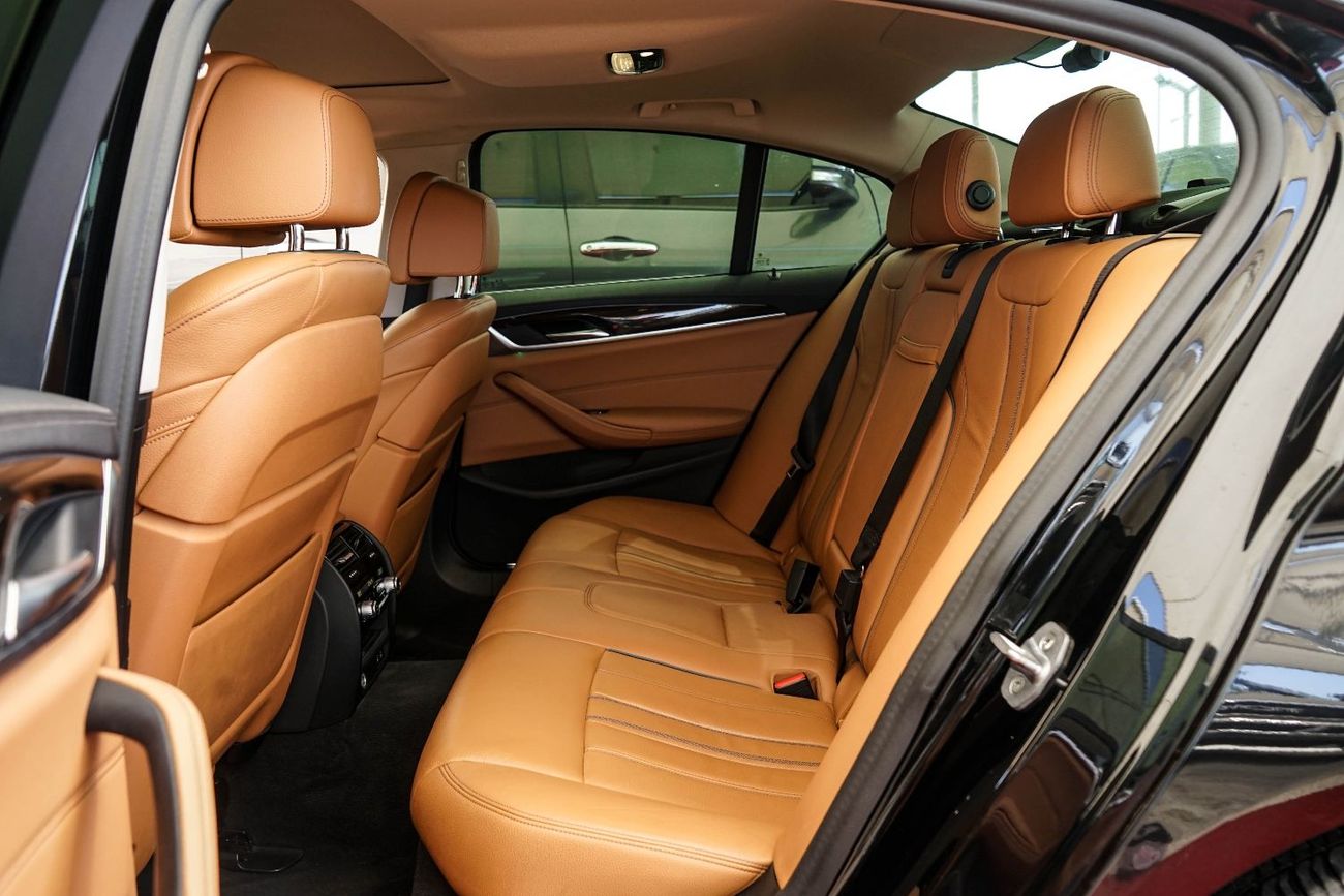 بي أم دبليو 520i 2.0L Twin Power Turbo Inline-4 Engine