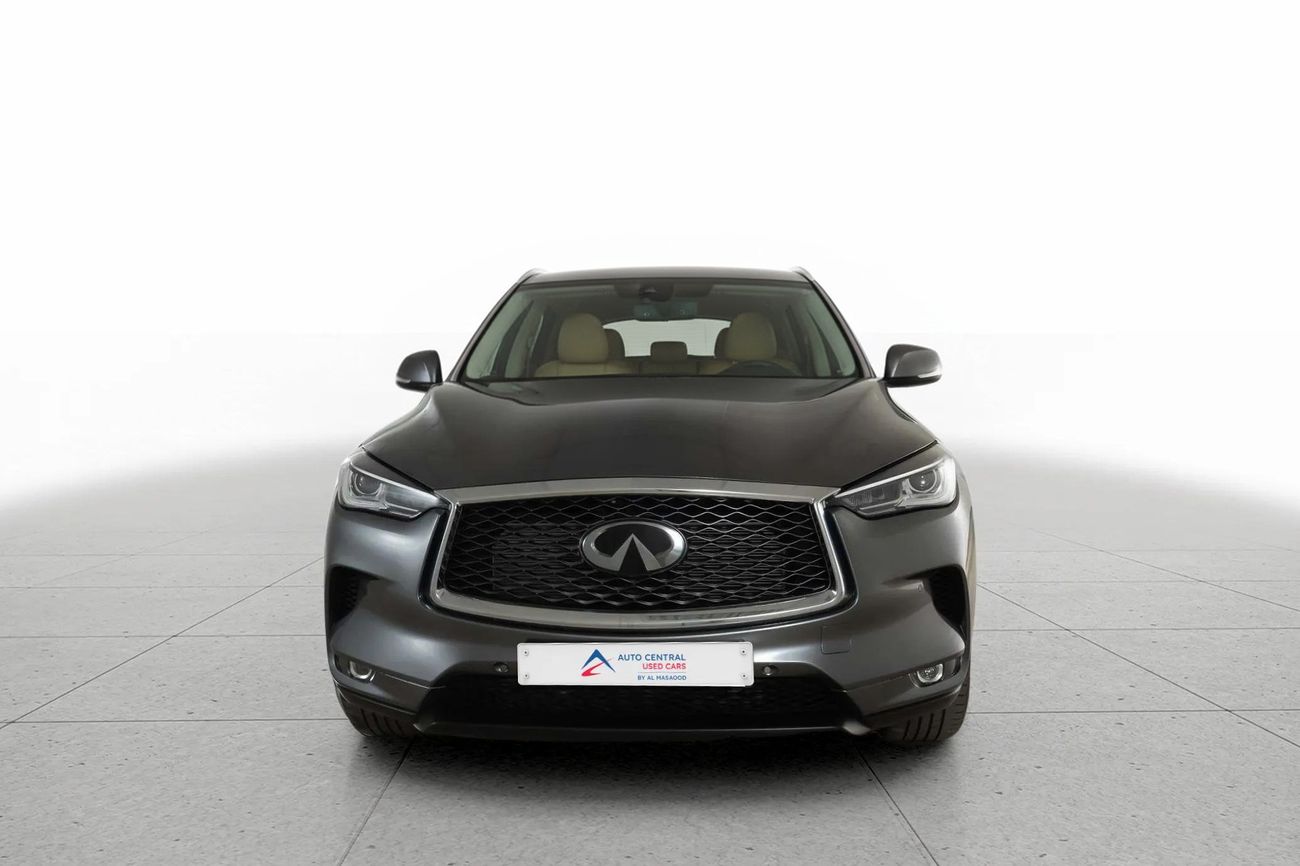 إنفينيتي QX50 LUXE 2.0