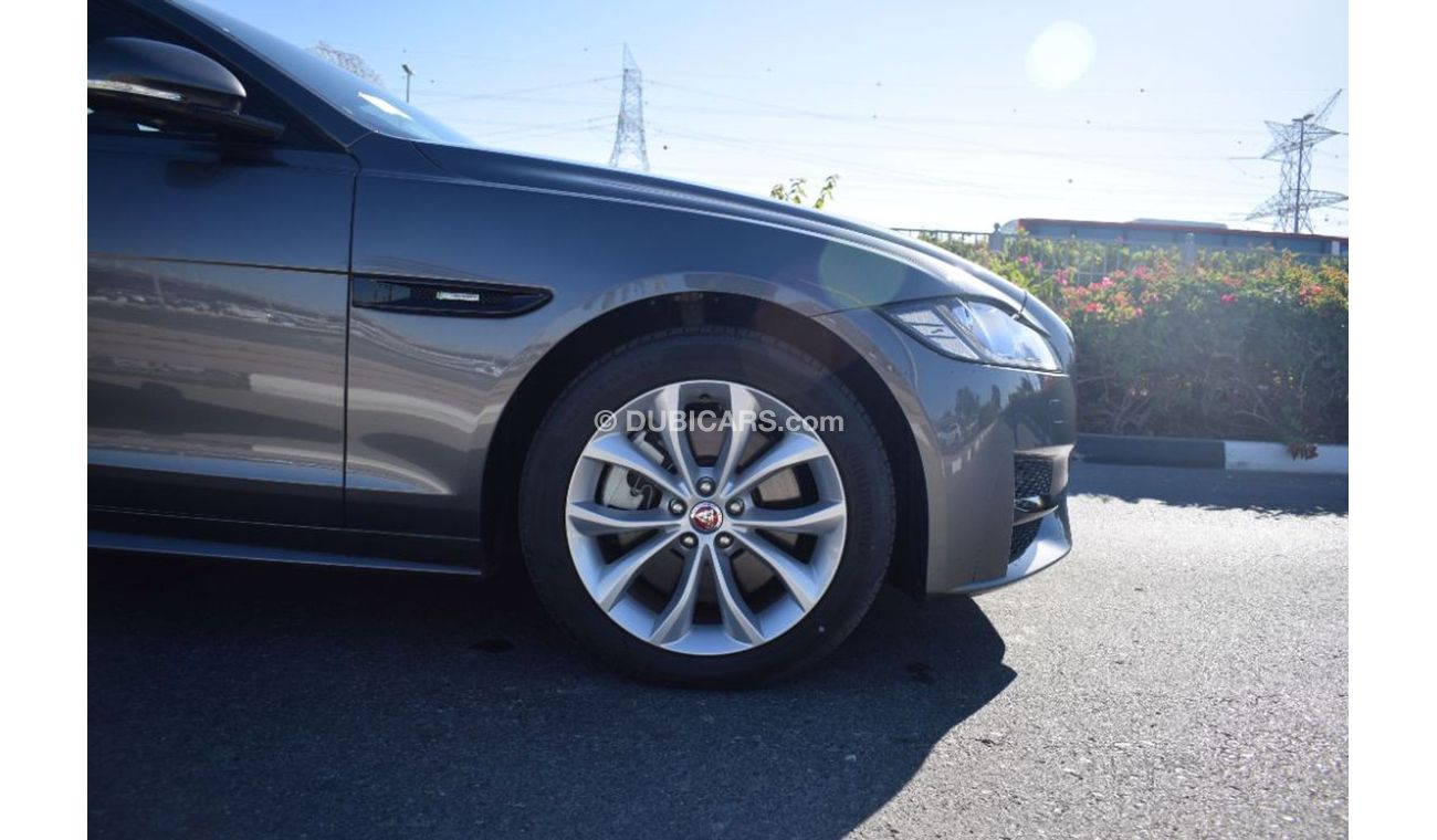 Jaguar XF R-SPORT 30t 2019 VERY LOW MILEAGE THREE YEARS WARRANTY