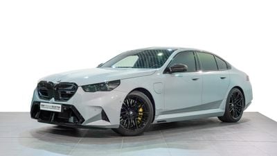 بي أم دبليو M5