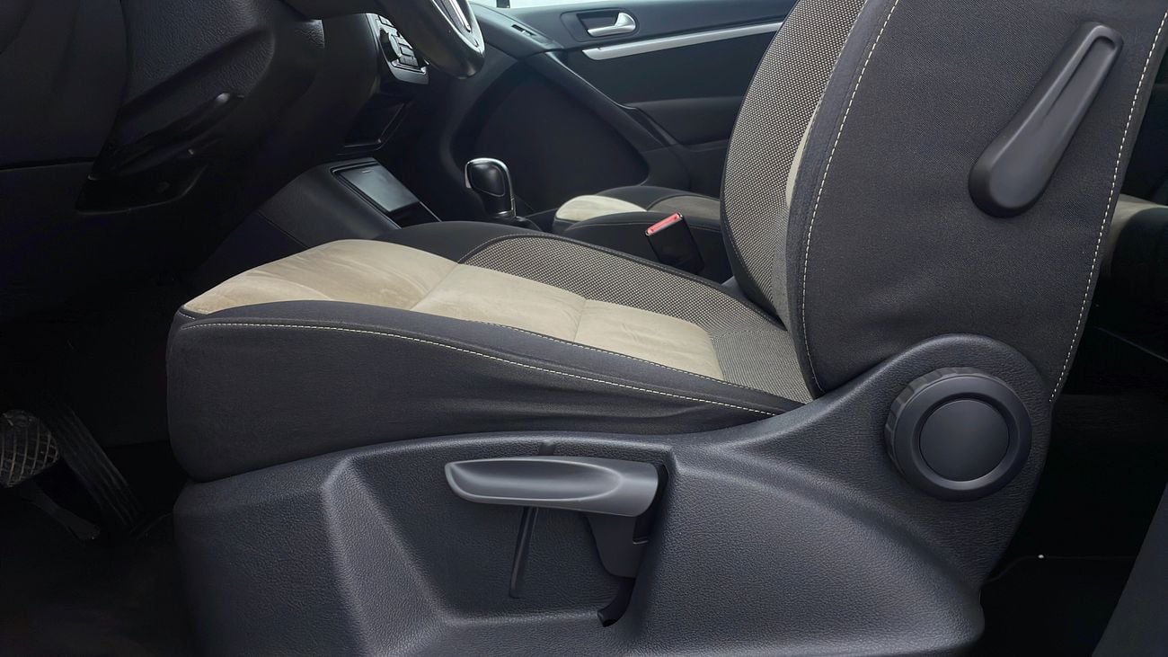 Volkswagen Tiguan SE 2 | Under Warranty | Inspected on 150+ parameters