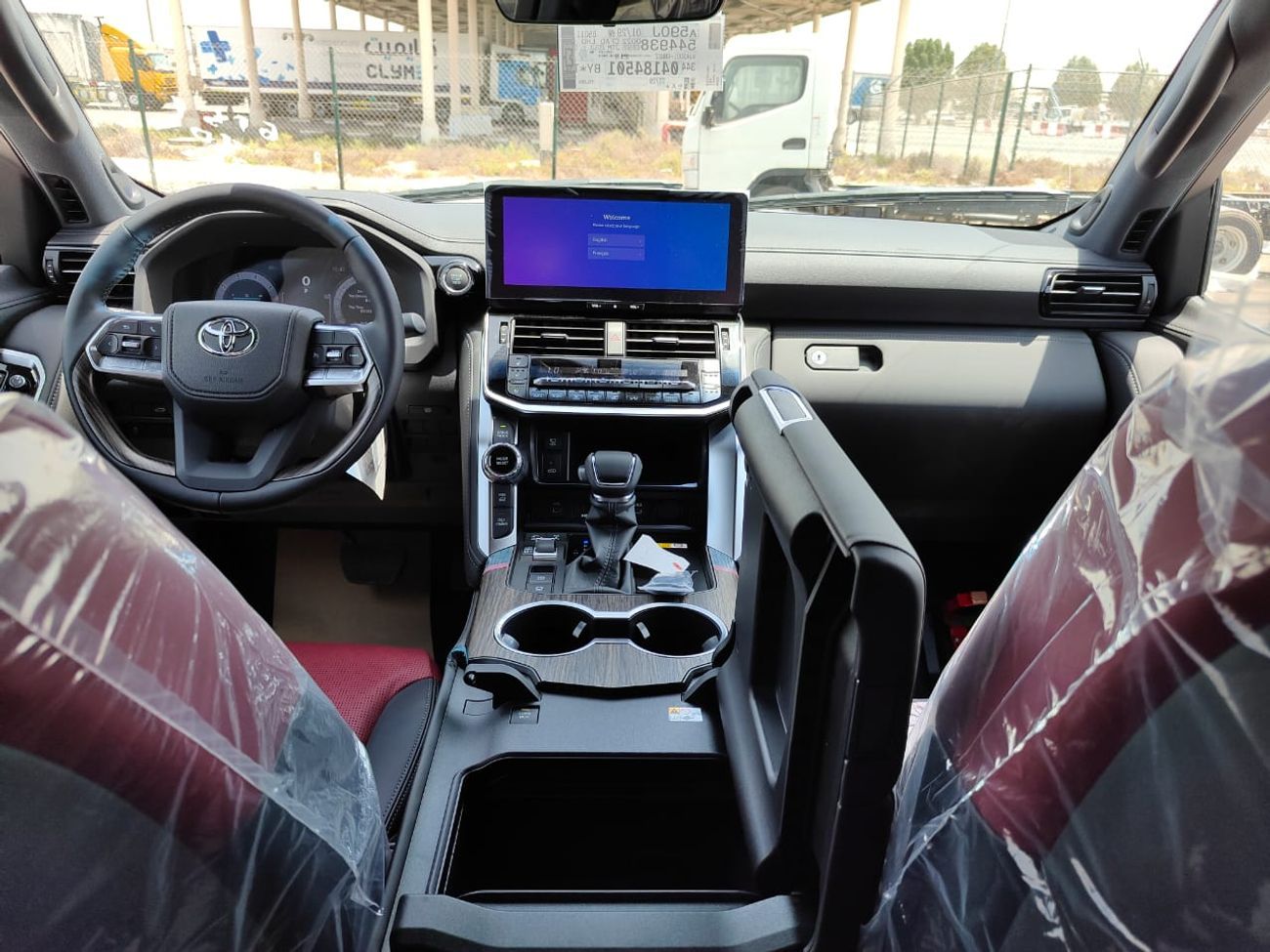 Toyota Land Cruiser 2025 Toyota Land Cruiser LC300 VXR 3.5L V6 Twin Turbo Petrol A/T 4WD (Africa only)