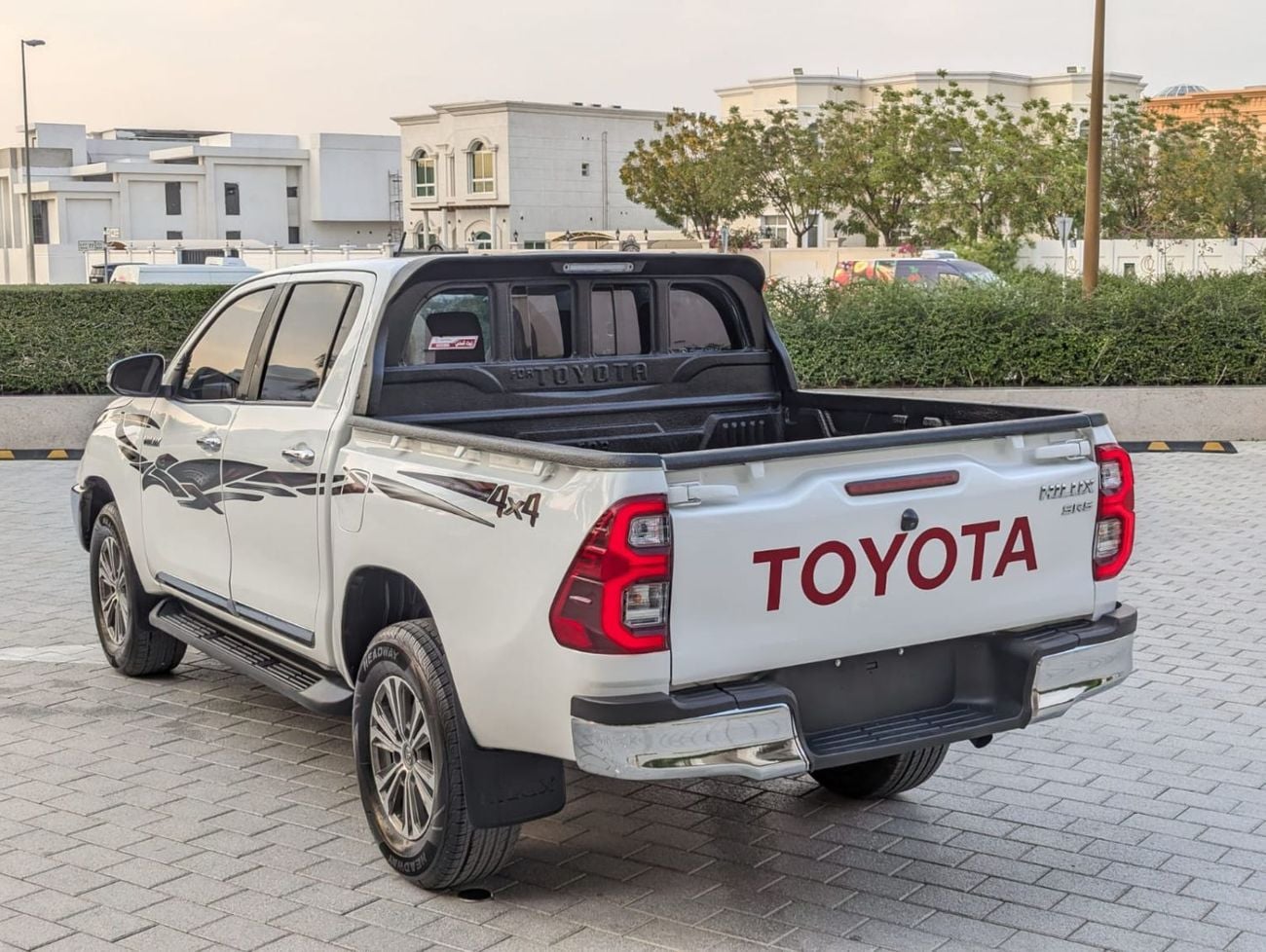 Toyota Hilux SGLX Toyota Hilux pickup LHD 2021 white diesel engine 4-cylinder 2.4L