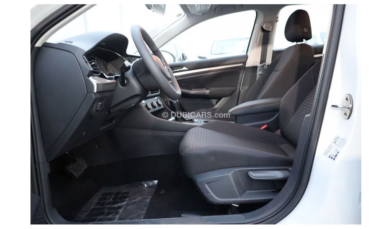 Volkswagen Bora VOLKSWAGEN_BORA_2022_15L_WHITE