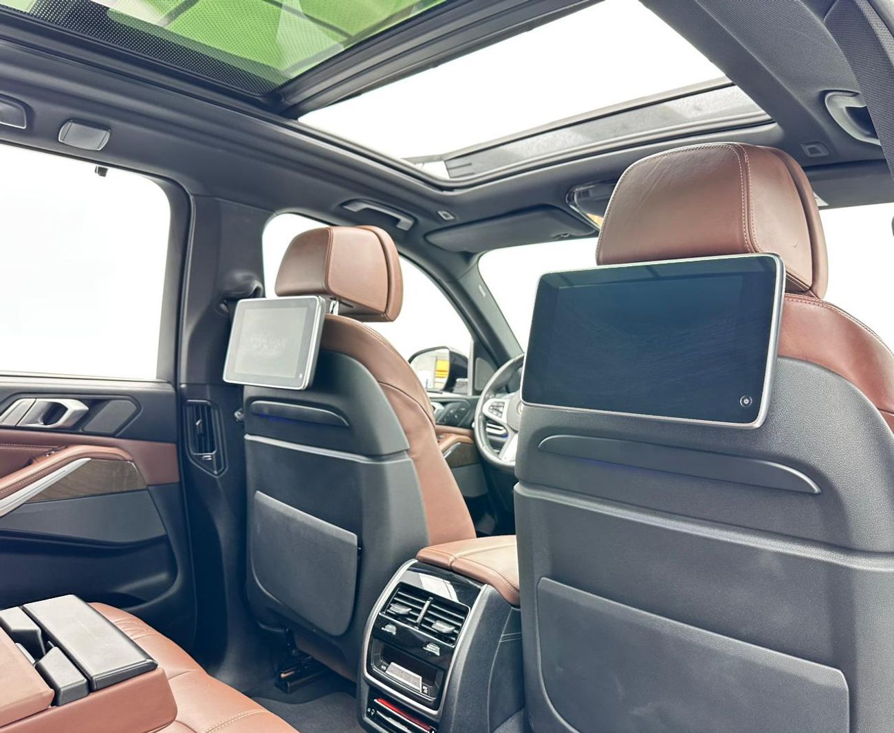 BMW X5 M50i 4.4L 2020 BMW X5 M50i M-Sport, 1 Year Unlimited Km Warranty, BMW Full Service History, GCC