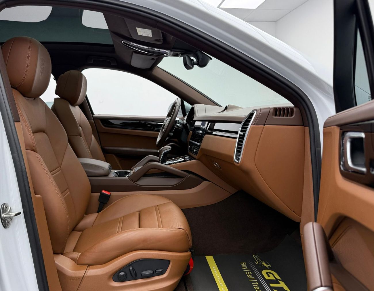 بورش كايان Base Coupe 2022 Porsche Cayenne Coupe, Warranty, Full Porsche Service History, Very Low Km, Fully Lo