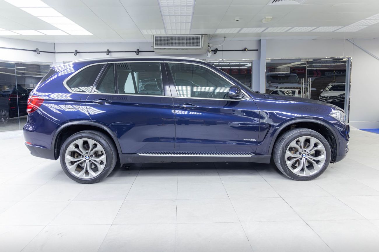 BMW X5 50i Luxury 4.4L (5 Seater)