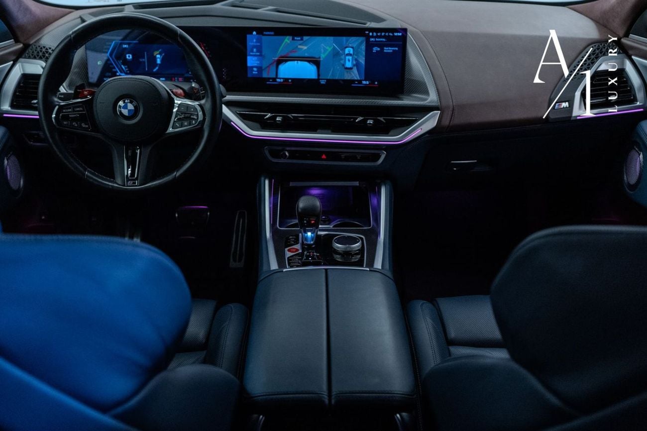 بي أم دبليو XM 2023 BMW XM, May 2027 BMW Warranty + Service Pack, Fully Loaded, Very Low Kms, GCC
