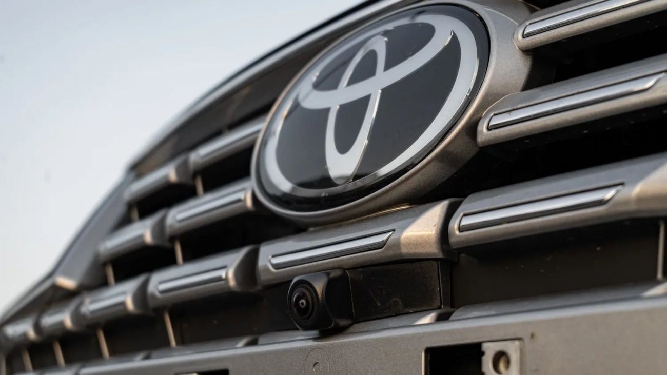 تويوتا افالون 2025 | TOYOTA AVALON HYBRID 2.0L LUXURY EDITION [ EXPORT ONLY ]