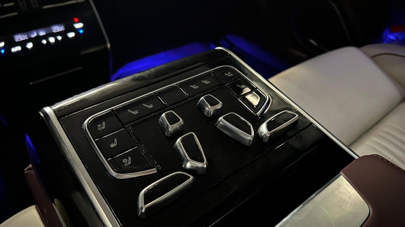 HONGQI H9 HONGQI H9 Flagship 4 Seater