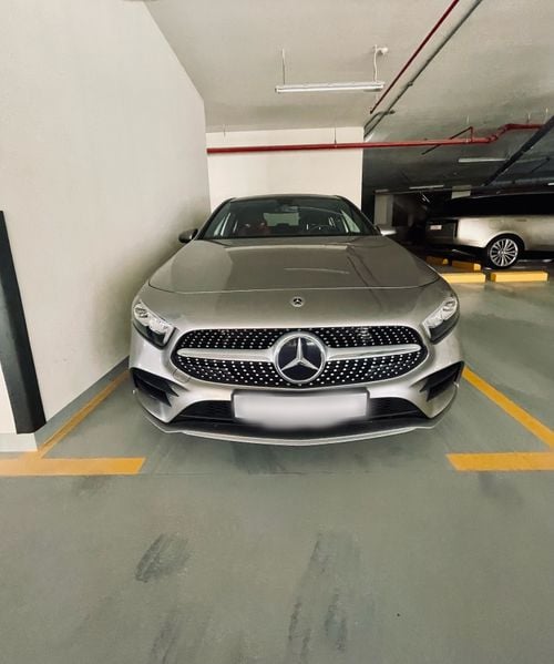 مرسيدس بنز A 200 AMG