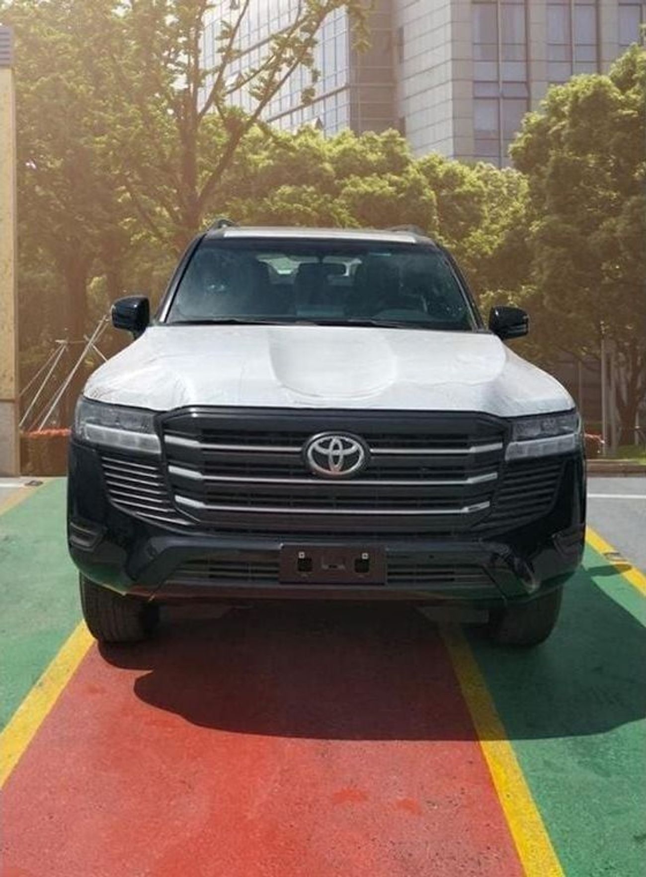 Toyota Land Cruiser Toyota LC300 GXR 4.0L Petrol 2025 MY