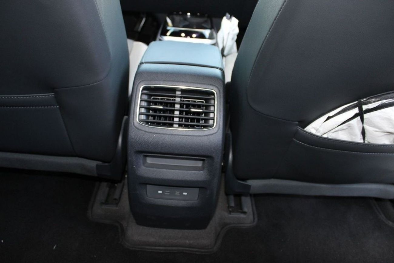 Used Volkswagen ID.4 Crozz Pure+ 2022 for sale in Dubai - 700019