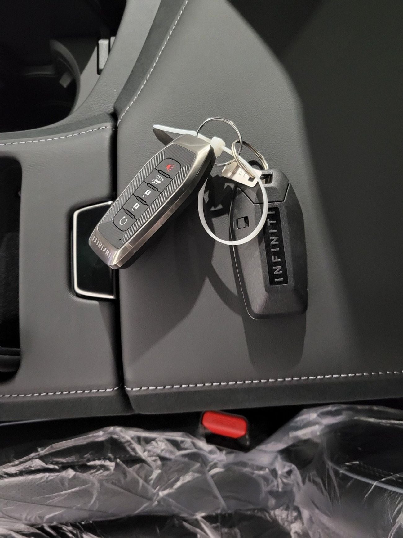 Infiniti QX80 Autograph Captain Chairs 3.5L