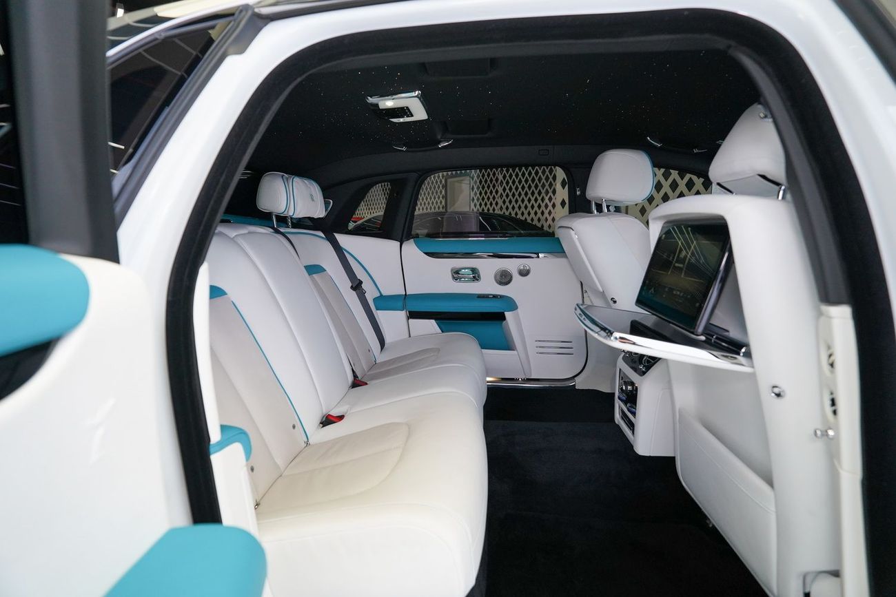 Rolls-Royce Ghost 6.75T Extended Wheelbase