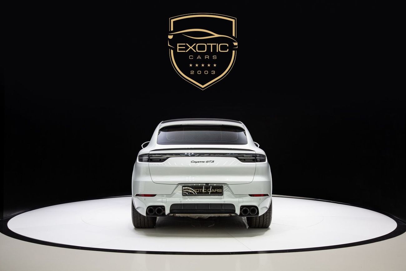 بورش كايان CARBON TRIM INTERIOR