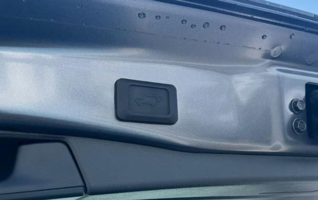 Toyota RAV4 Toyota RAV4 2.5L 4 WD 2023 Brand NEW!!!