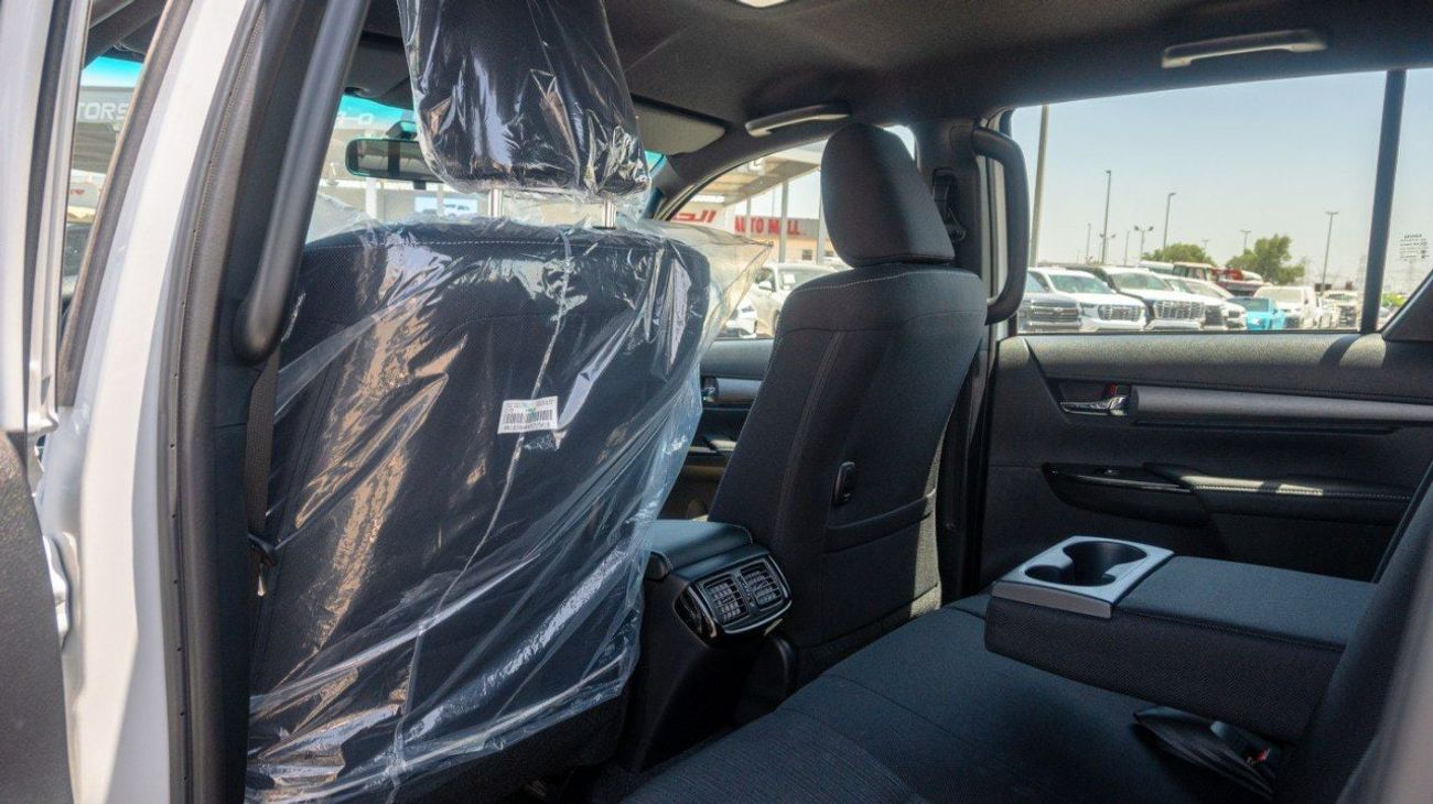 تويوتا هيلوكس تويوتا هيلوكس أدفينتشر 2025، محرك بنزين 4.0 لتر