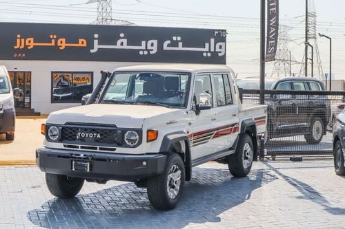 تويوتا لاند كروزر بيك آب Std 4.0L Double Cab Utility 4WD