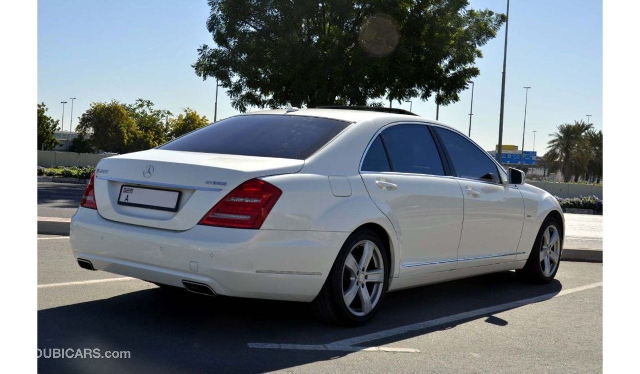 Mercedes-Benz S 400 Hybird Fully Laoded in Perfect Condition