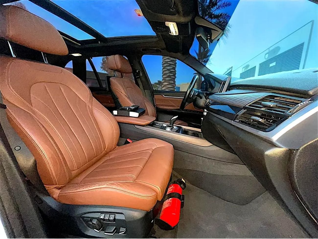 بي أم دبليو X5 50i M SPORT