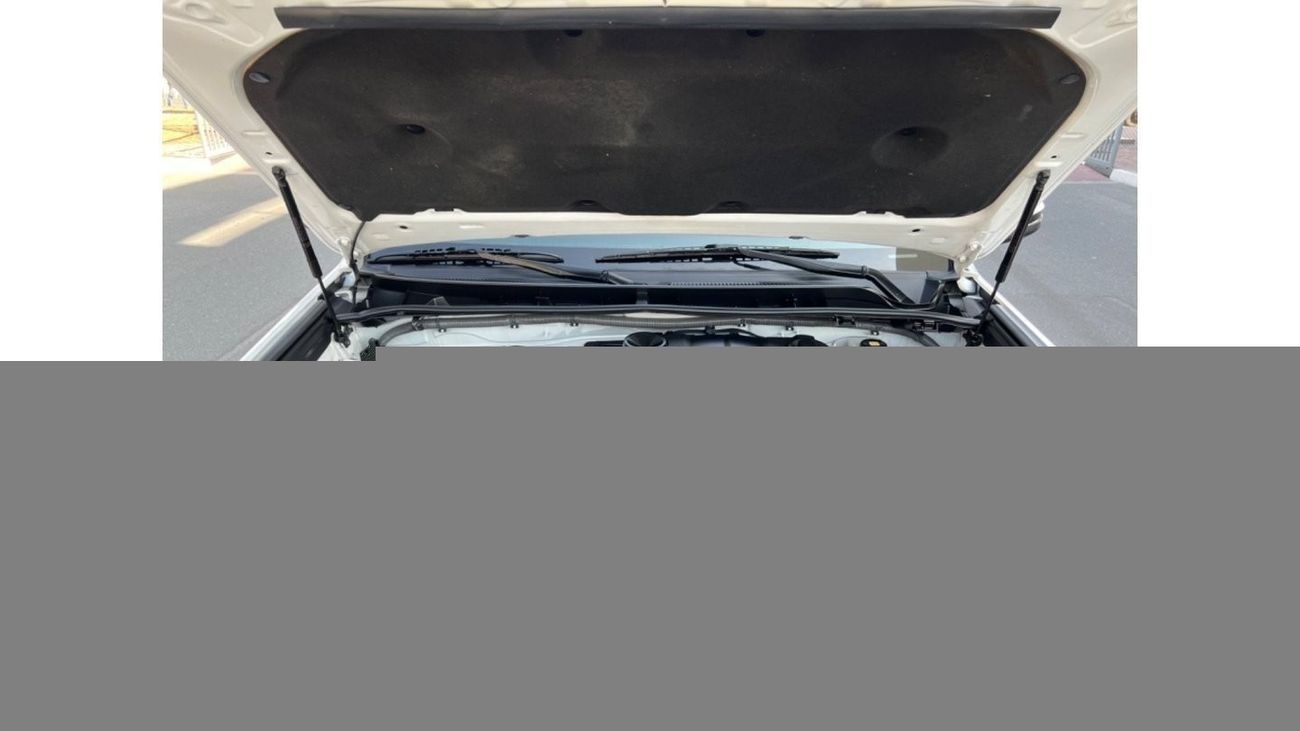 Toyota 4Runner SR5 PREMIUM 4x4 7 Seat Sunroof  full option