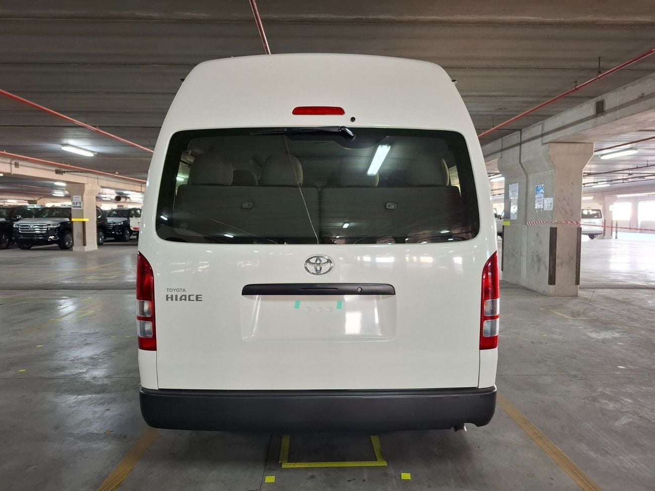 تويوتا هاياس GL Toyota HIACE Diesel RHD