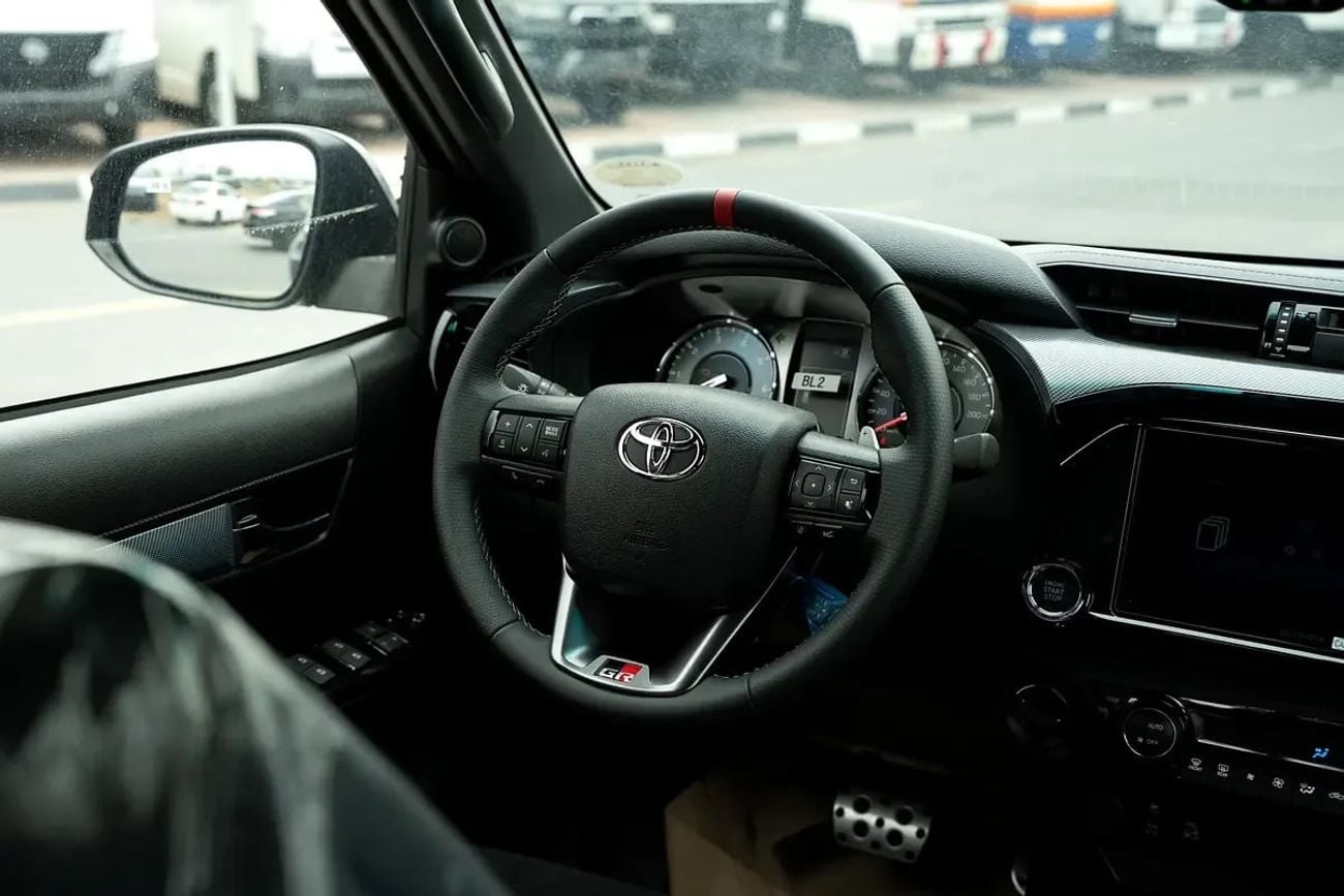 Toyota Hilux GR SPORT Toyota Hilux GR Sport 2.8L Engine 2026 GCC specs (FOR EXPORT ONLY)