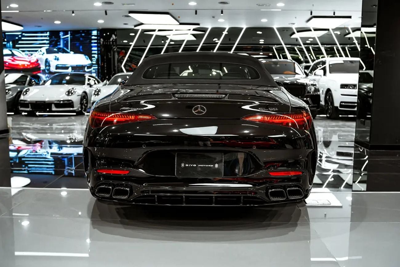 مرسيدس بنز SL 55 AMG SL 55 AMG 4Matic Plus - GCC Specs