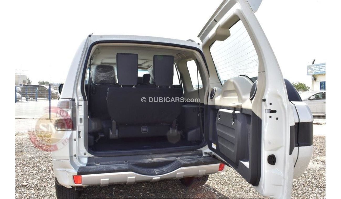 Mitsubishi Pajero GLS 2019 MODEL V6 3.8L PETROL 7 SEAT AUTOMATIC TRANSMISSION GOLD PACKAGE