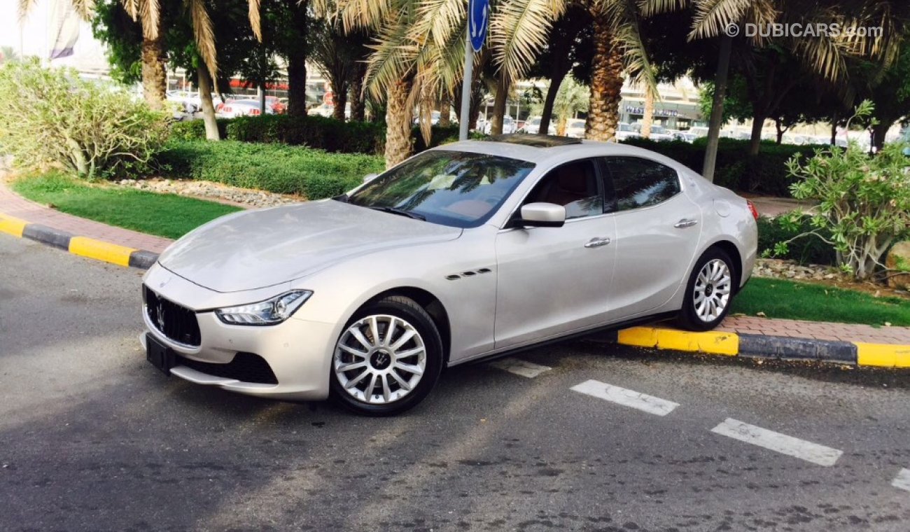 Maserati Ghibli مع الضمان