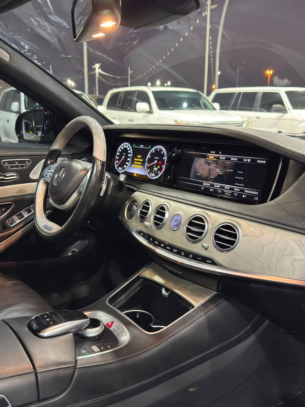 مرسيدس بنز S 550