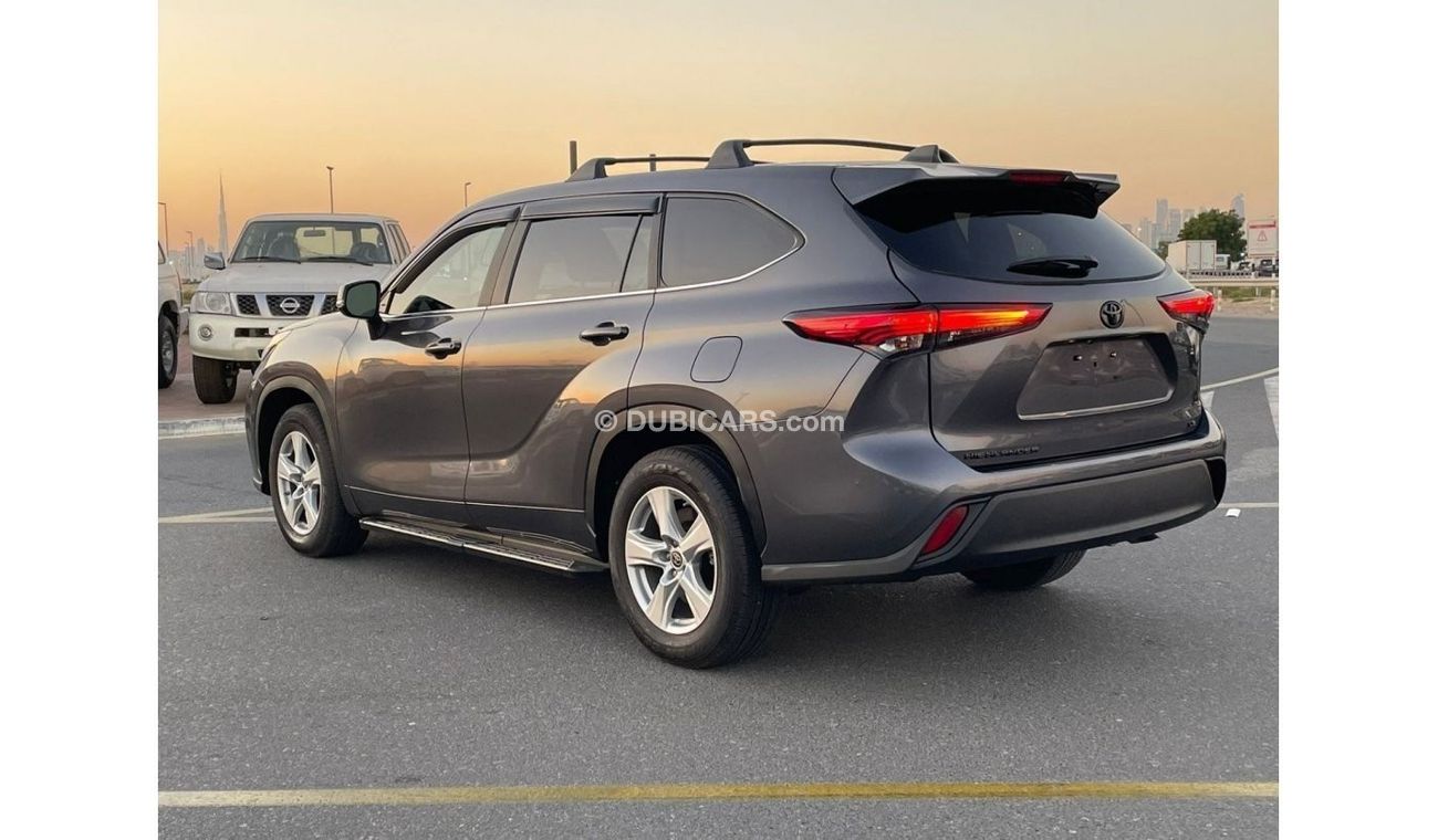 Toyota Highlander “Offer”2023 Toyota Highlander LE+ With BSM Radar 2.4L Turbo - 2 Keys - - UAE PASS