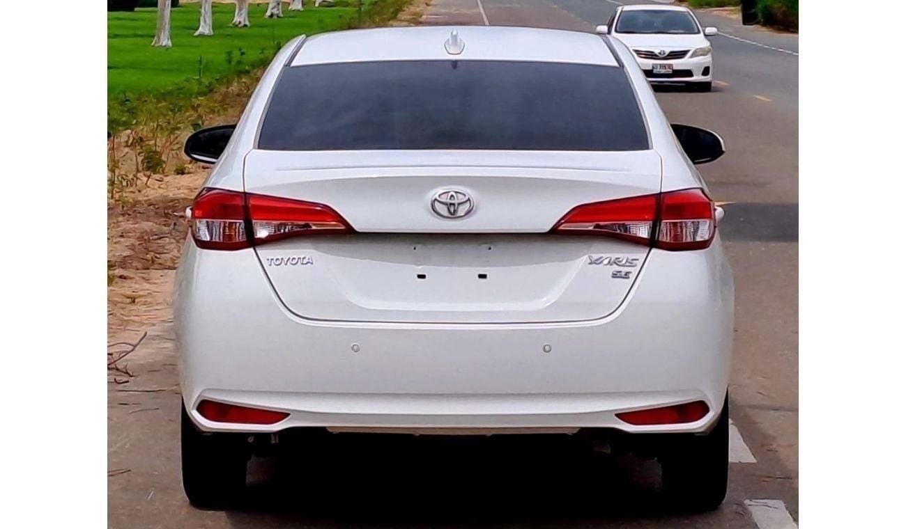 تويوتا يارس SE 1.5L Sedan 570-Monthly l GCC l Cruise, Camera, GPS l Accident Free