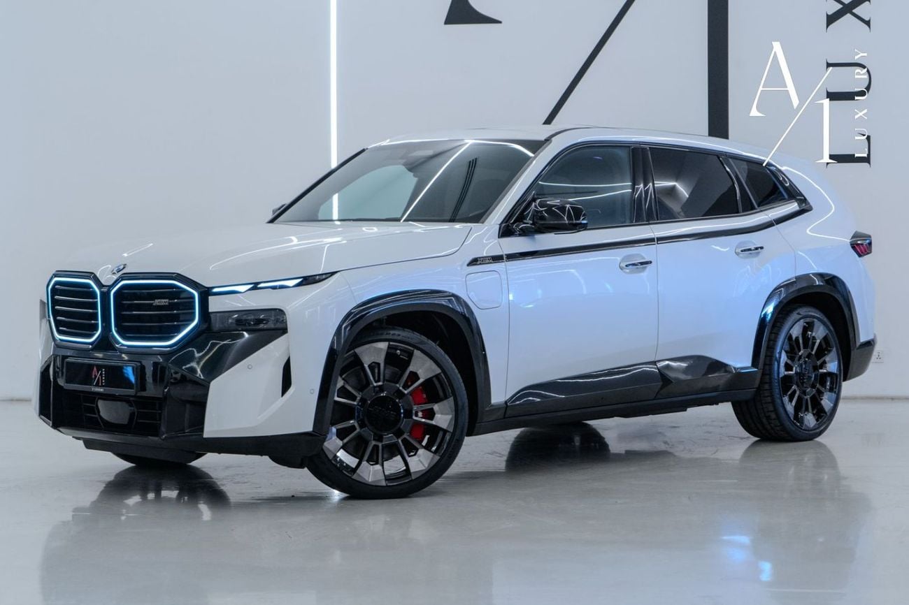 بي أم دبليو XM 2023 BMW XM, May 2027 BMW Warranty + Service Pack, Fully Loaded, Very Low Kms, GCC