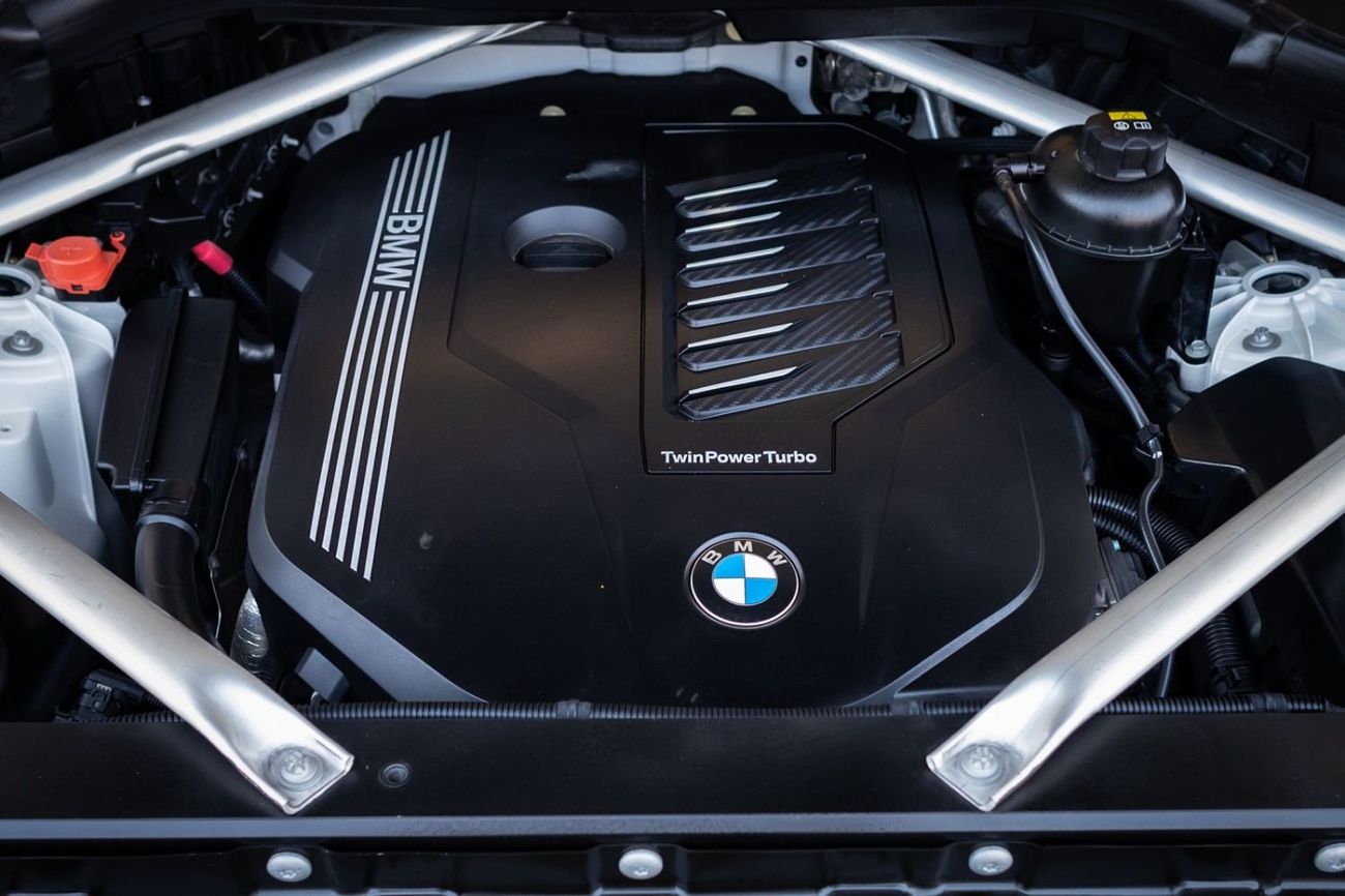 بي أم دبليو X5 40i Luxury 3.0L