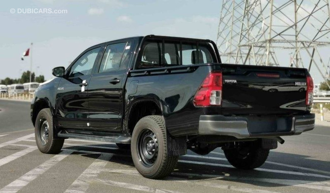 تويوتا هيلوكس Toyota hilux 2.4L diesel mid option 2023 V4