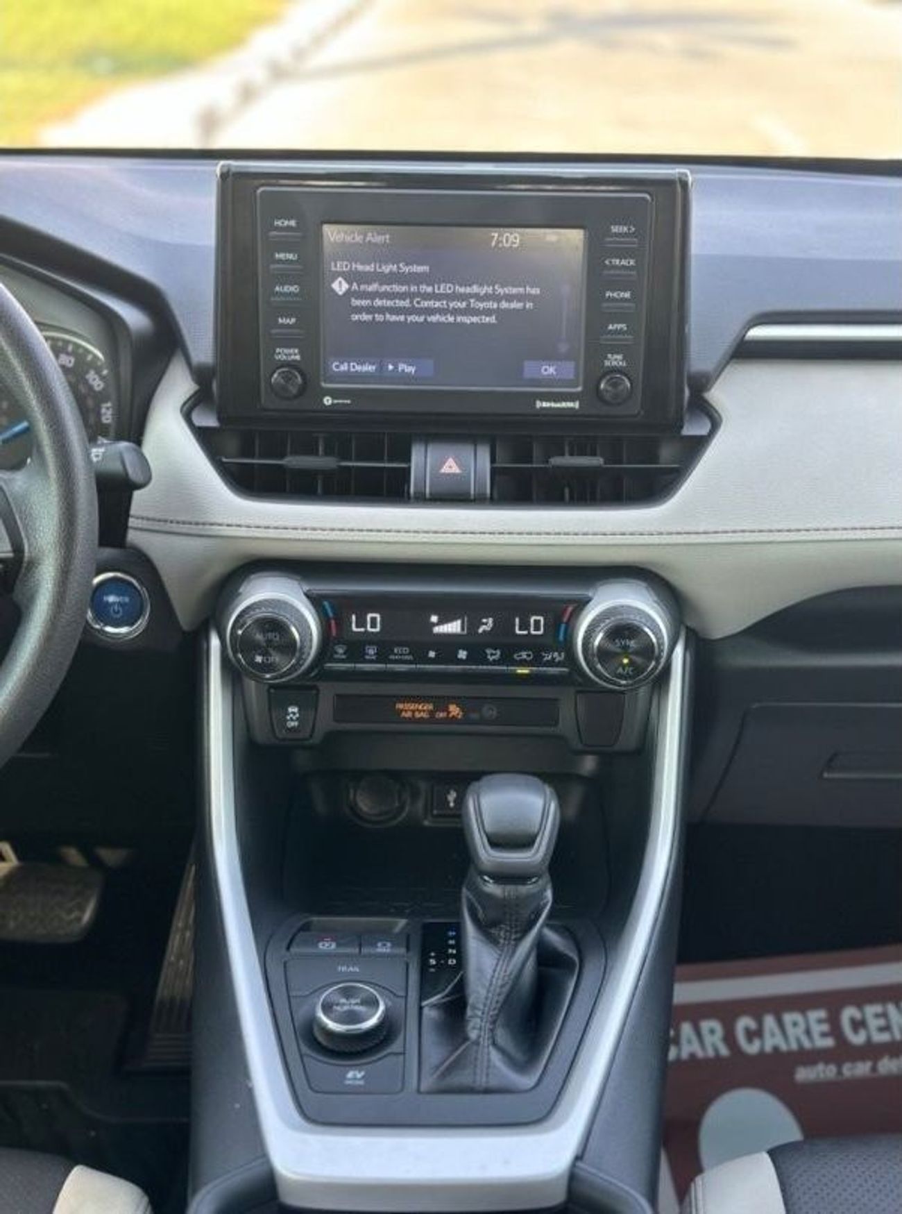 Toyota RAV4 TOYOTA RAV4 Hybrid XLE