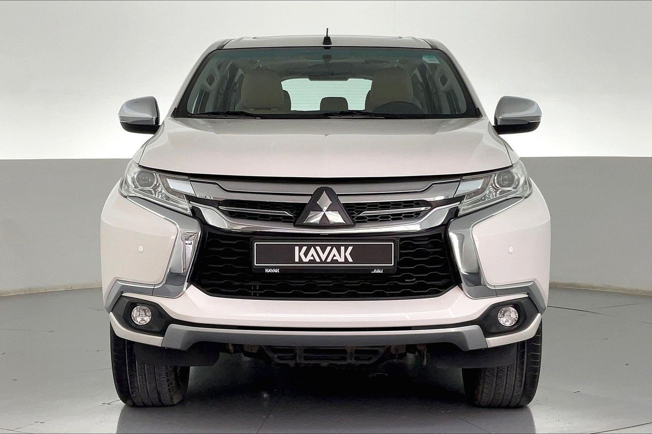 ميتسوبيشي مونتيرو GLS Top