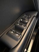 Lincoln MKC SELECT