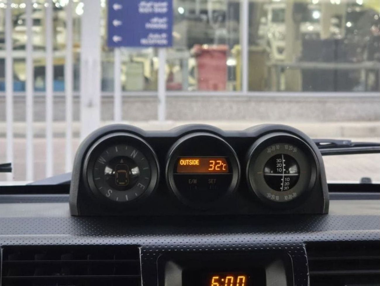 تويوتا إف جي كروزر TOYOTA FJ GXR 2021 GCC GOOD CONDITION