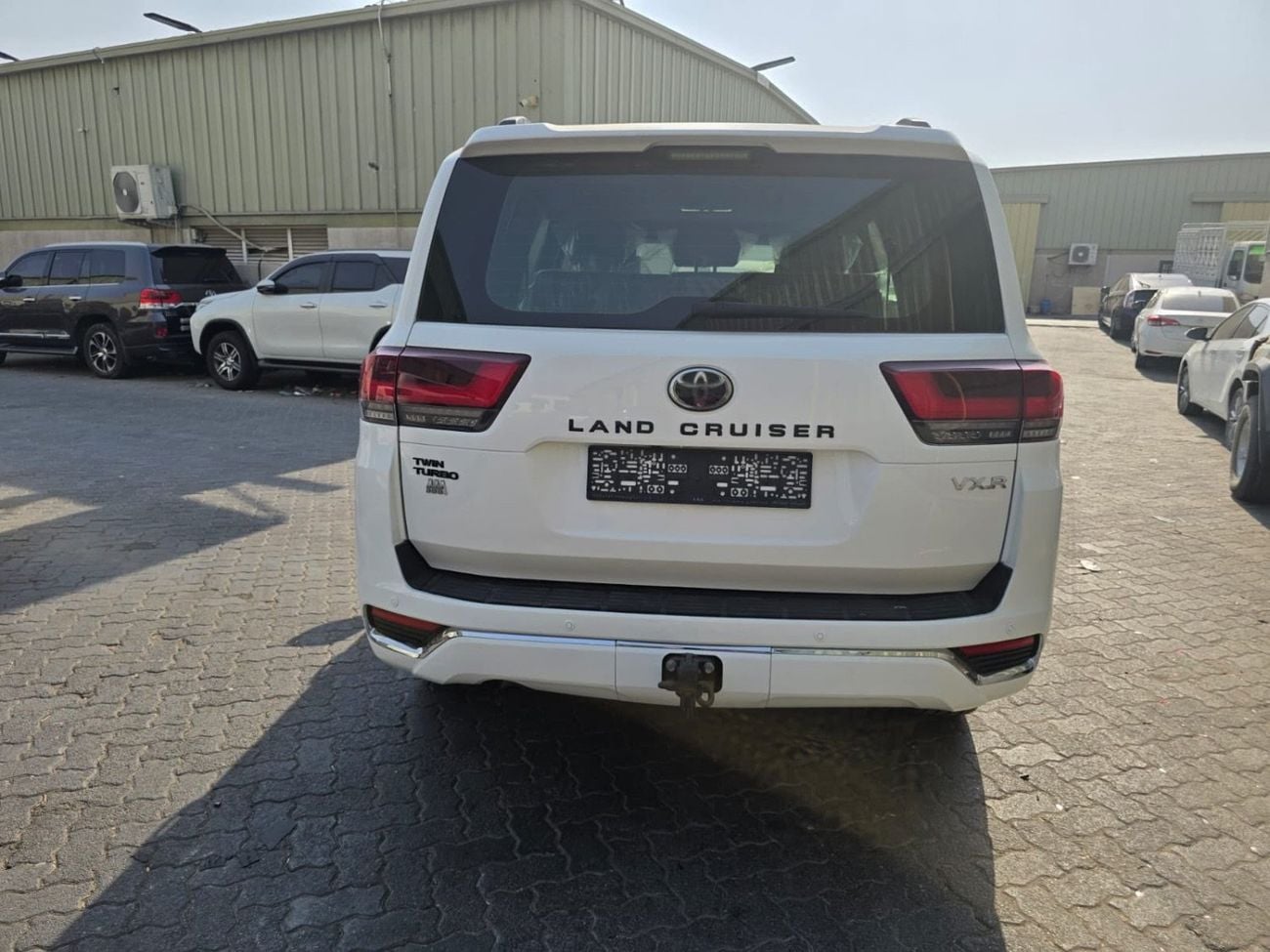 Toyota Land Cruiser VXR