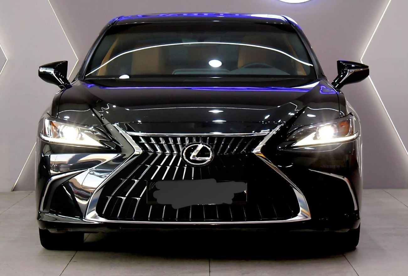 لكزس ES300h GCC // NO ACCIDENTS NO PAINT